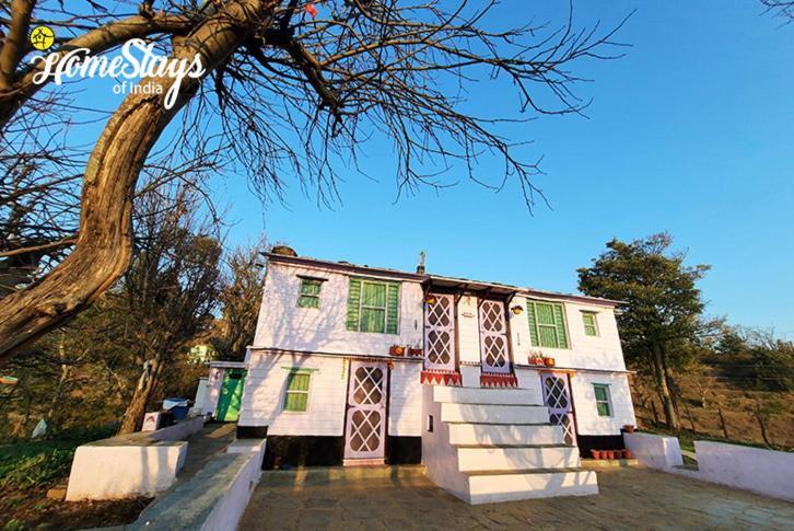 Dwarahat Village Farmstay- Babaji'S Cave Εξωτερικό φωτογραφία