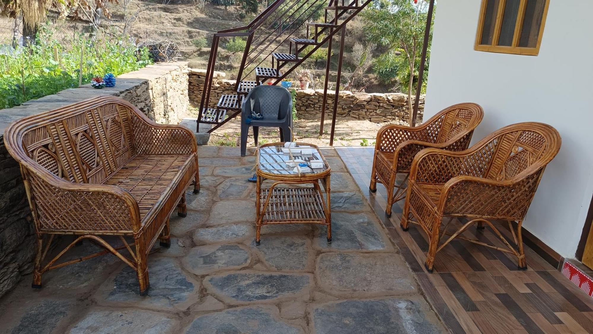 Dwarahat Village Farmstay- Babaji'S Cave Εξωτερικό φωτογραφία